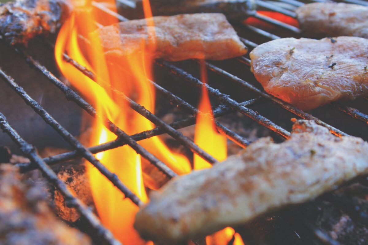 Read more about the article Make Your Summer BBQ a Hit with These Hot Recipes
