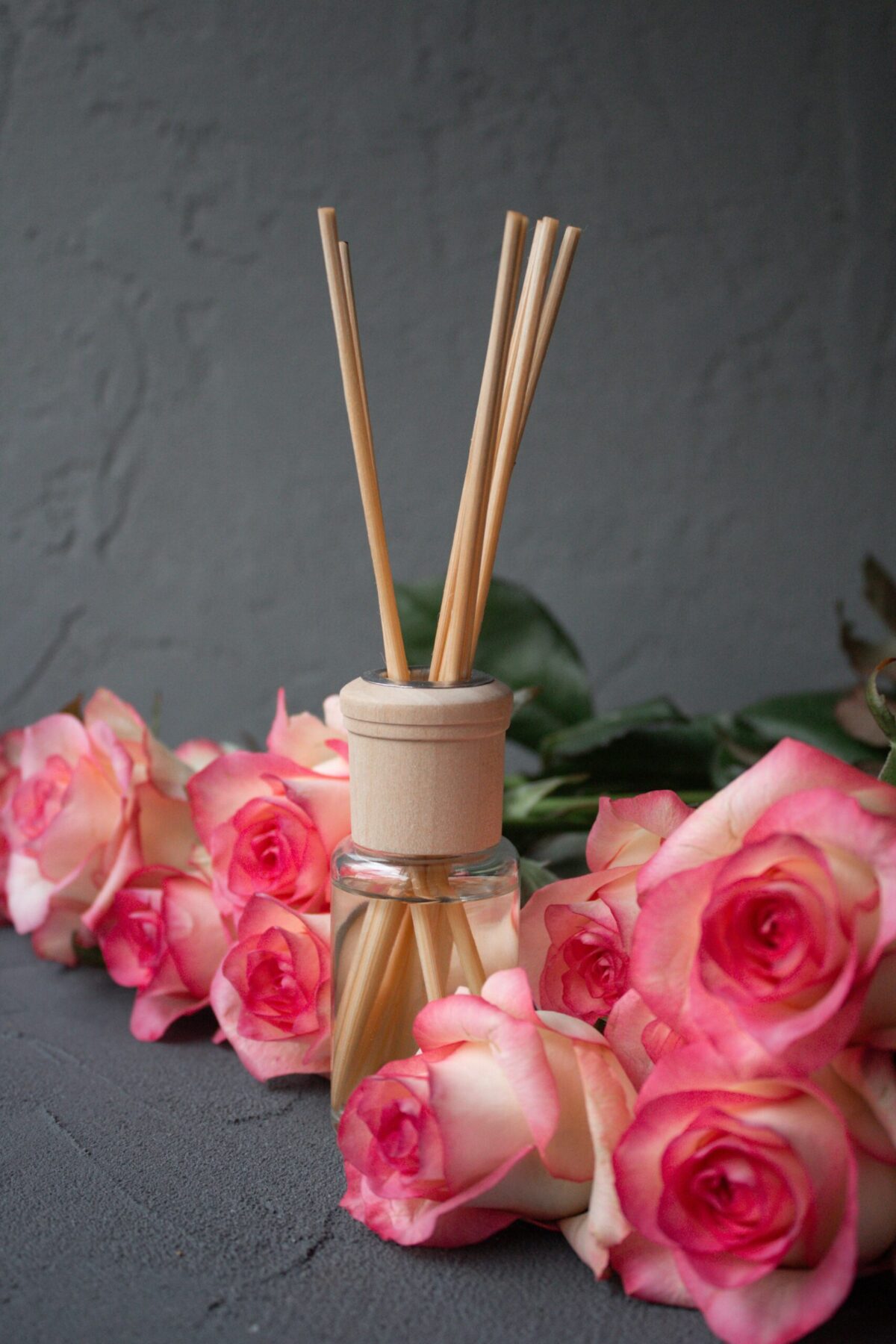 Read more about the article Make Fun Fragrances with This DIY Air Freshener Guide