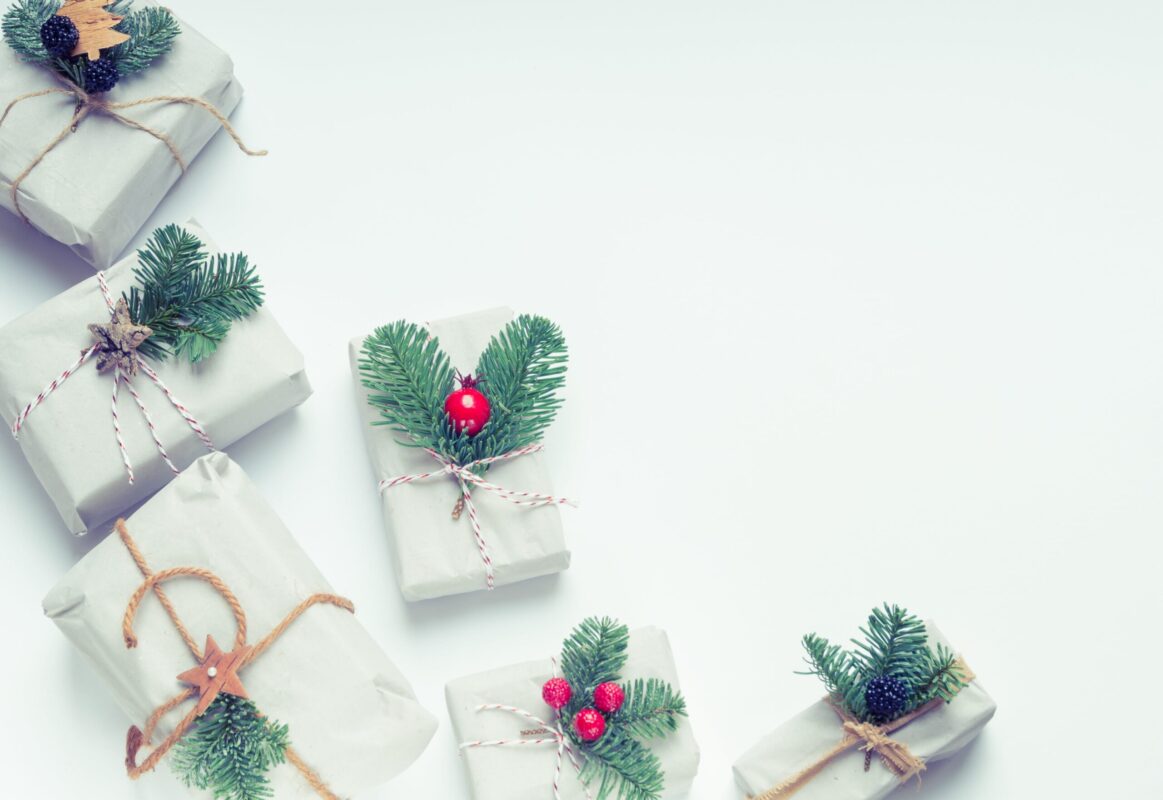Read more about the article 3 Creative Christmas Gift Wrapping Ideas for a Festive Holiday